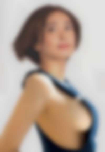 Aragaki Yui - shows tits