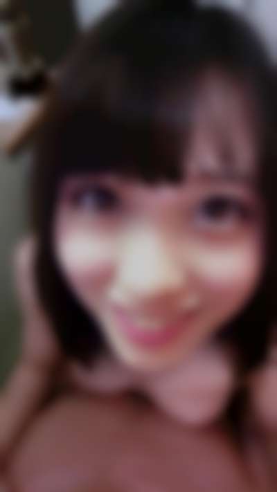 Hashimoto Kanna - shows tits